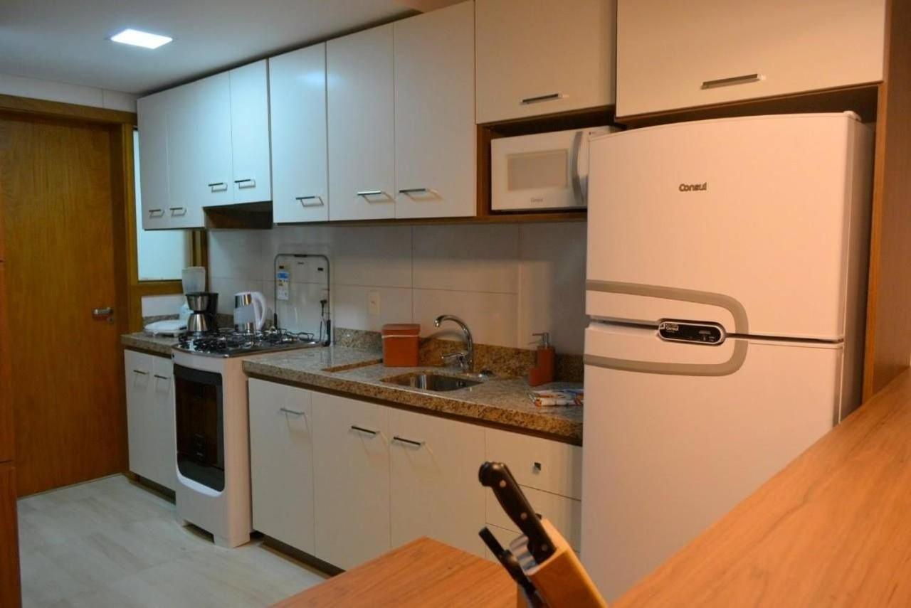 Apartamento Locar-in Residencial Garibaldi Centro *