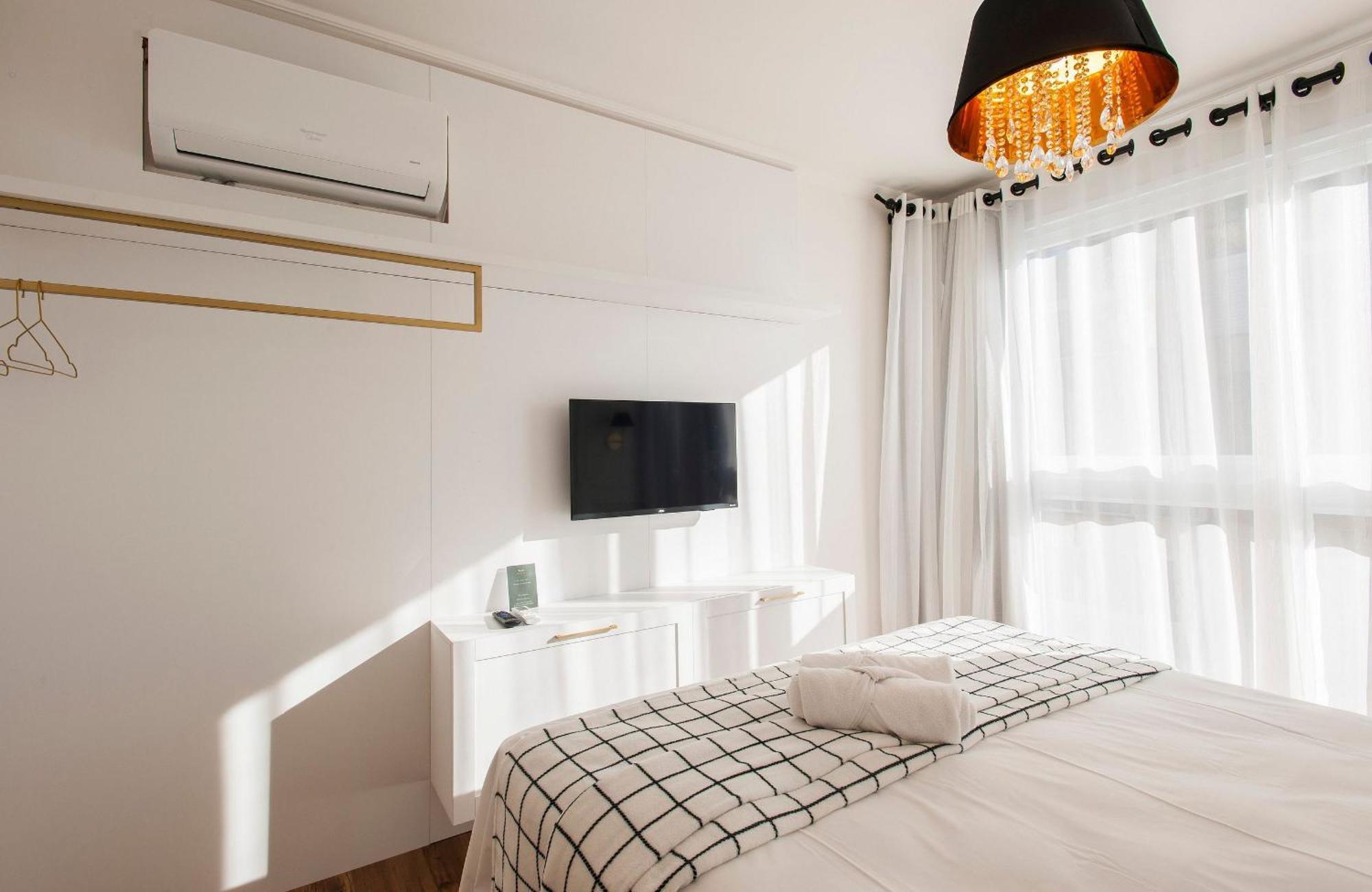 Apartamento Locar-in Residencial Garibaldi Centro