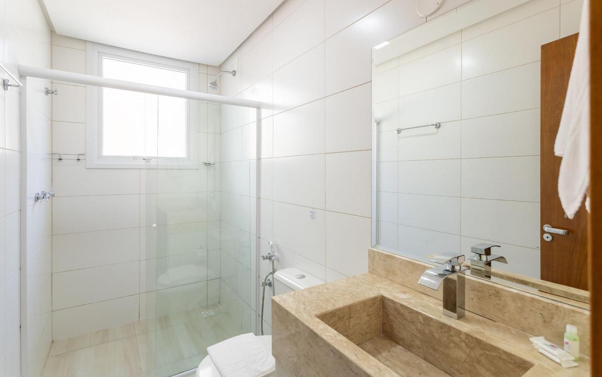 Locar-in Residencial Garibaldi Centro Apartamento *